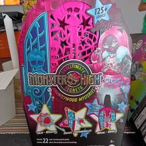 Monster High Skulltimate Secrets with Pink and Black Design
